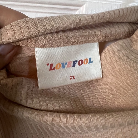 LOVEFOOL Turtleneck Top Pleated Bell Sleeve Blouse - Picture 9 of 9